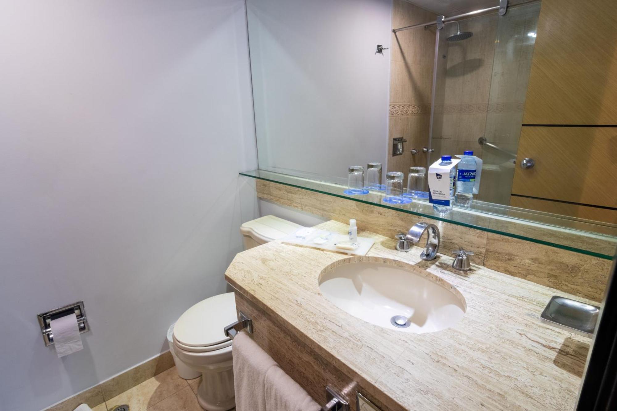 Ghl Abadia Plaza Hotel