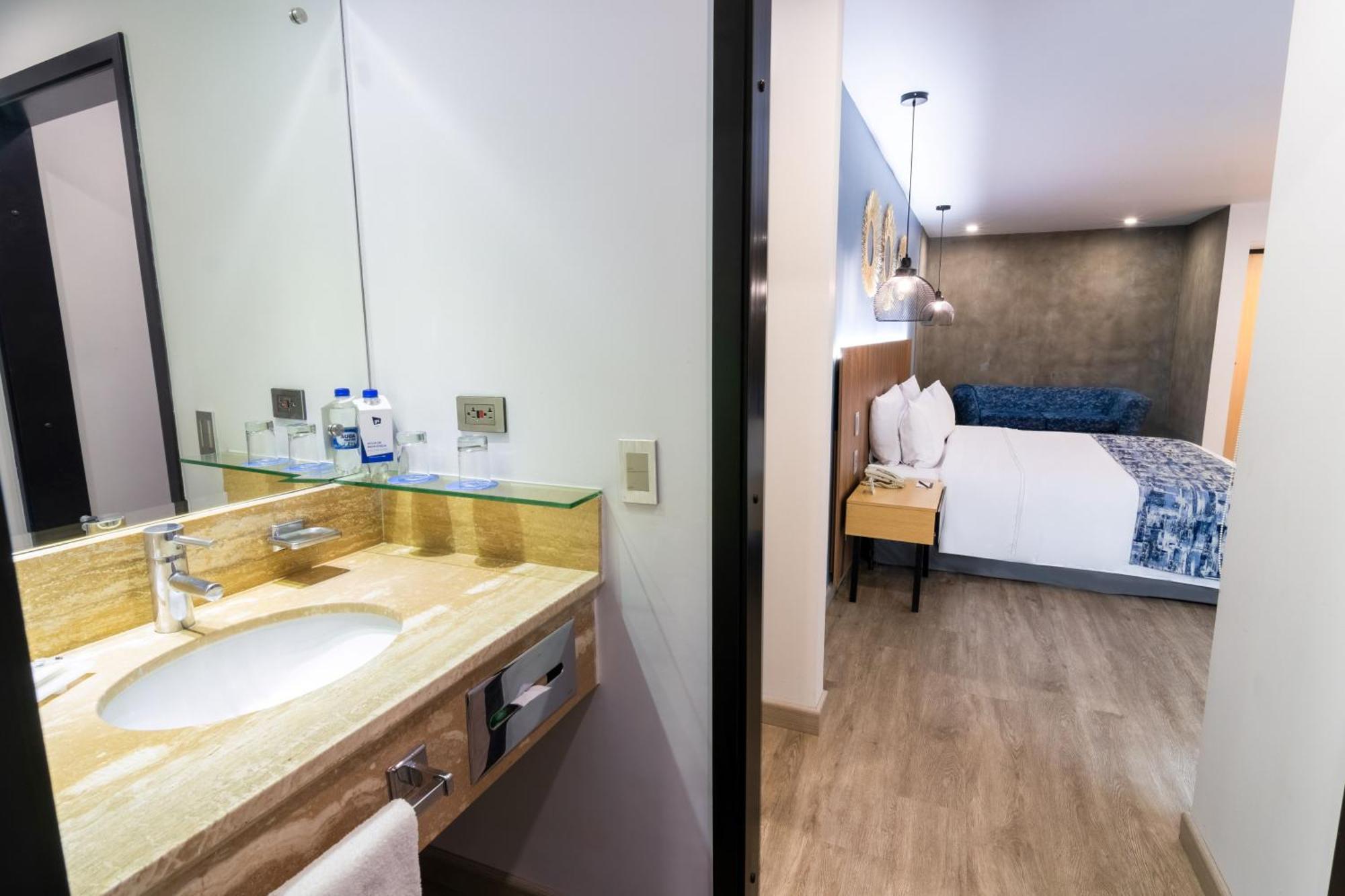 Ghl Abadia Plaza 4*